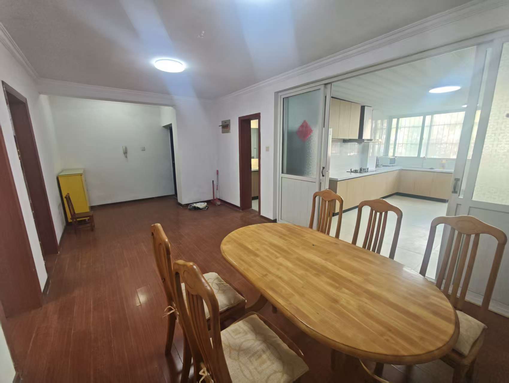 金辉花园 2室2厅1卫 94m&sup2;
