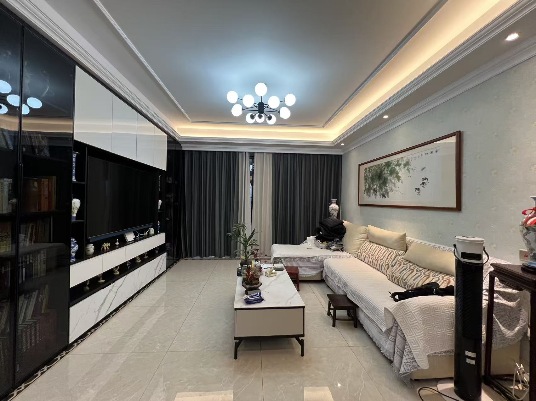 中海铂樾府 3室2厅2卫 143m&sup2;