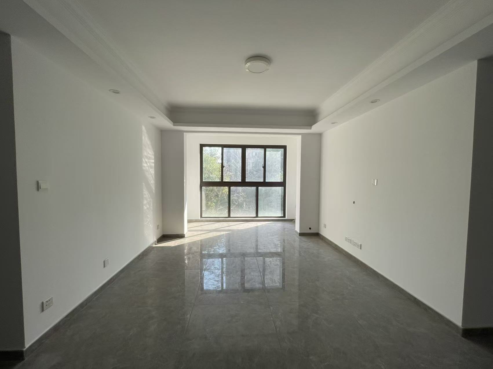 和融&bull;优山美地名邸 3室2厅1卫 129.00m&sup2;