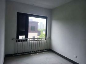 春风南岸西园 5室2厅4卫 204m&sup2;