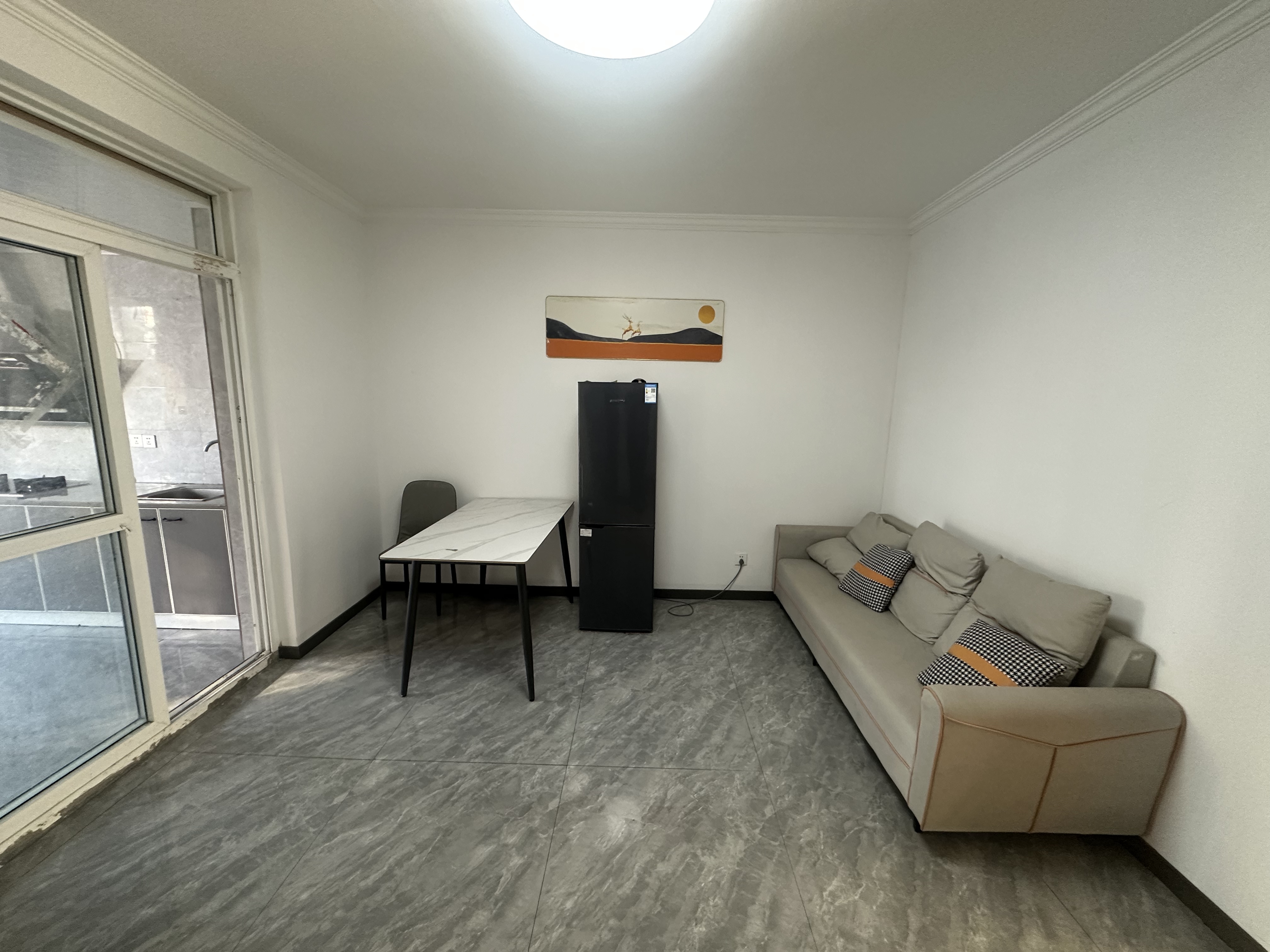 新港花苑西区 2室1厅1卫 86m&sup2;