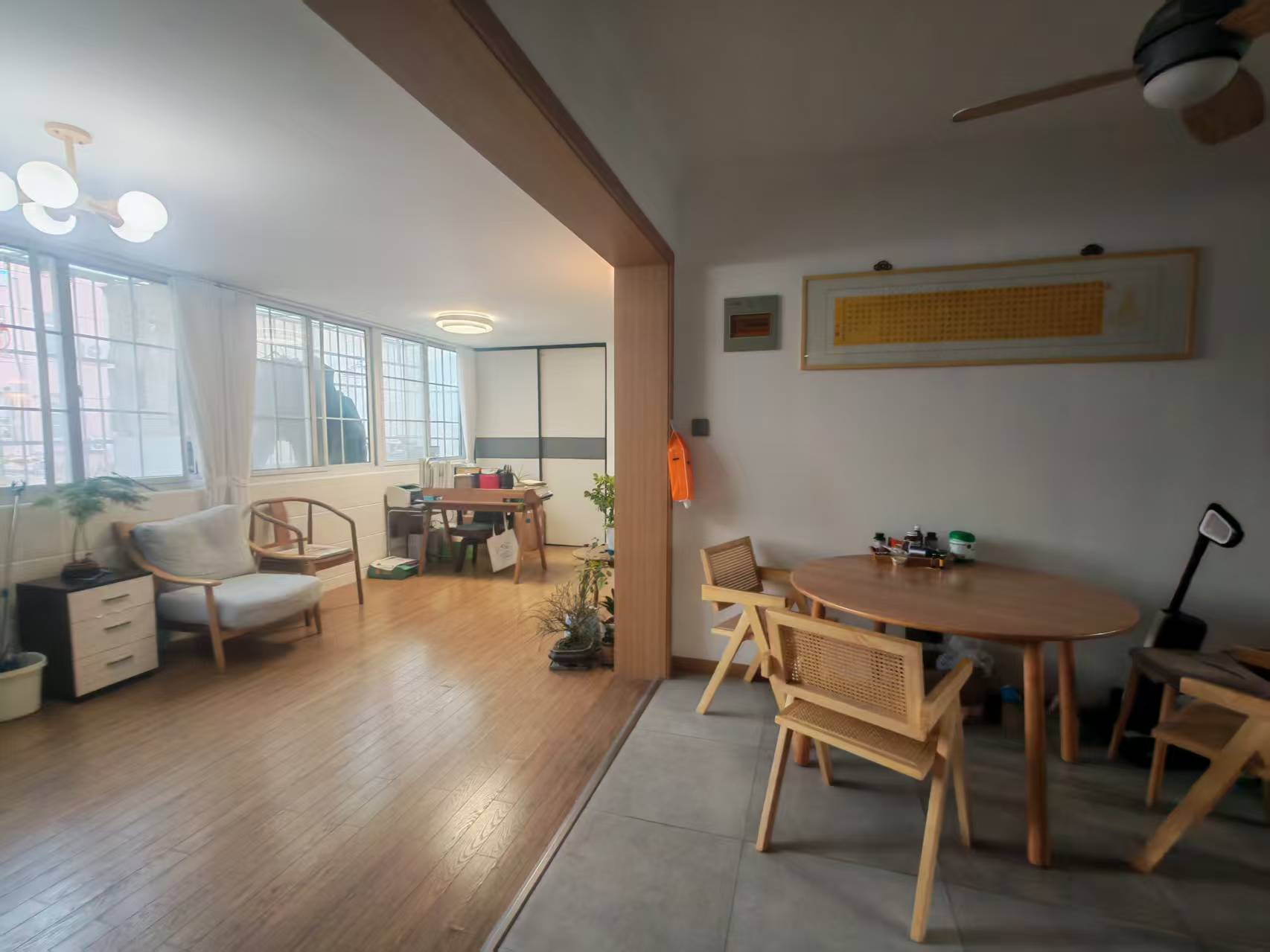跃龙路76号 3室2厅1卫 65.00m&sup2;