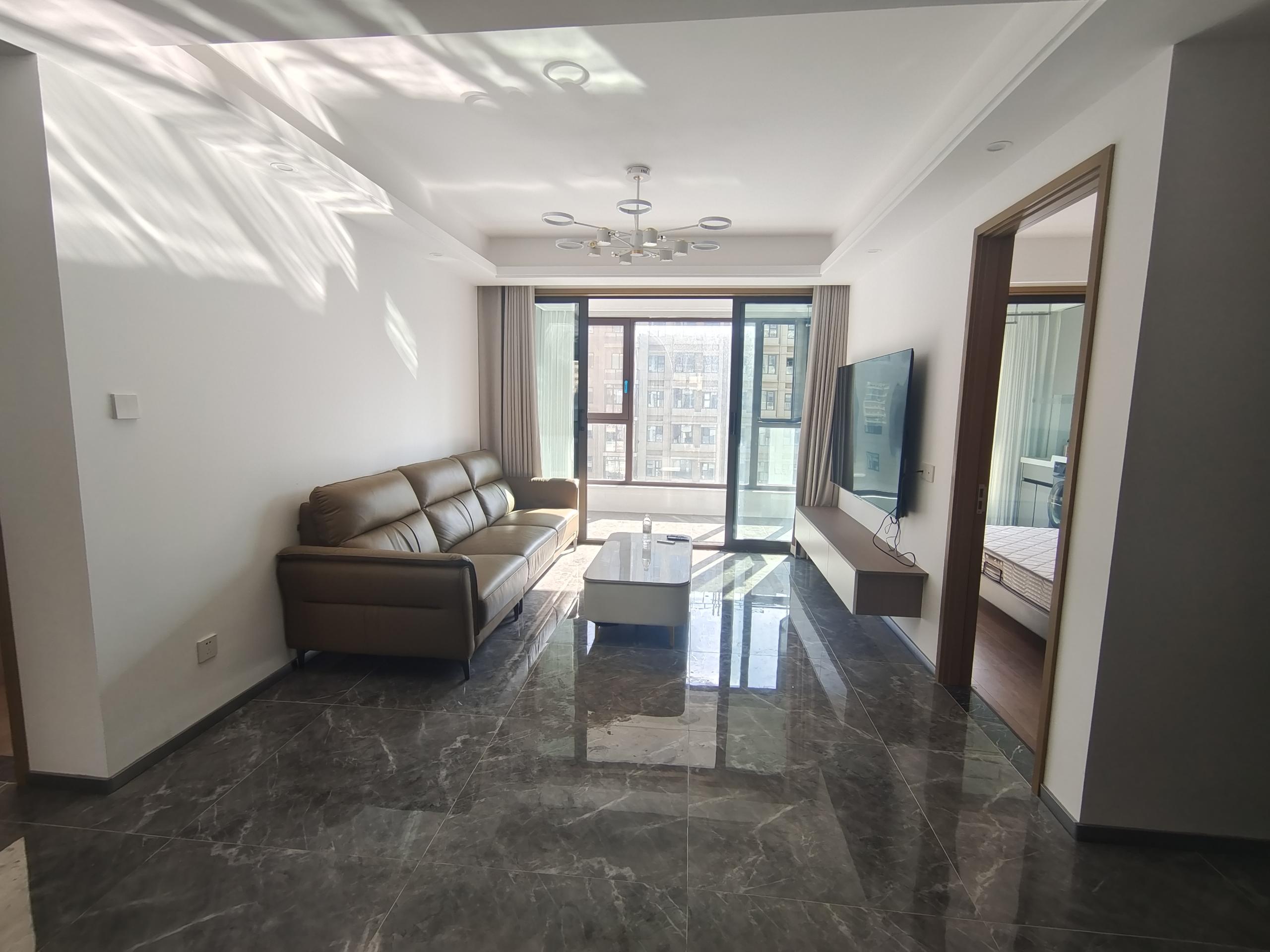 远创宸樾 3室2厅1卫 97.00m&sup2;