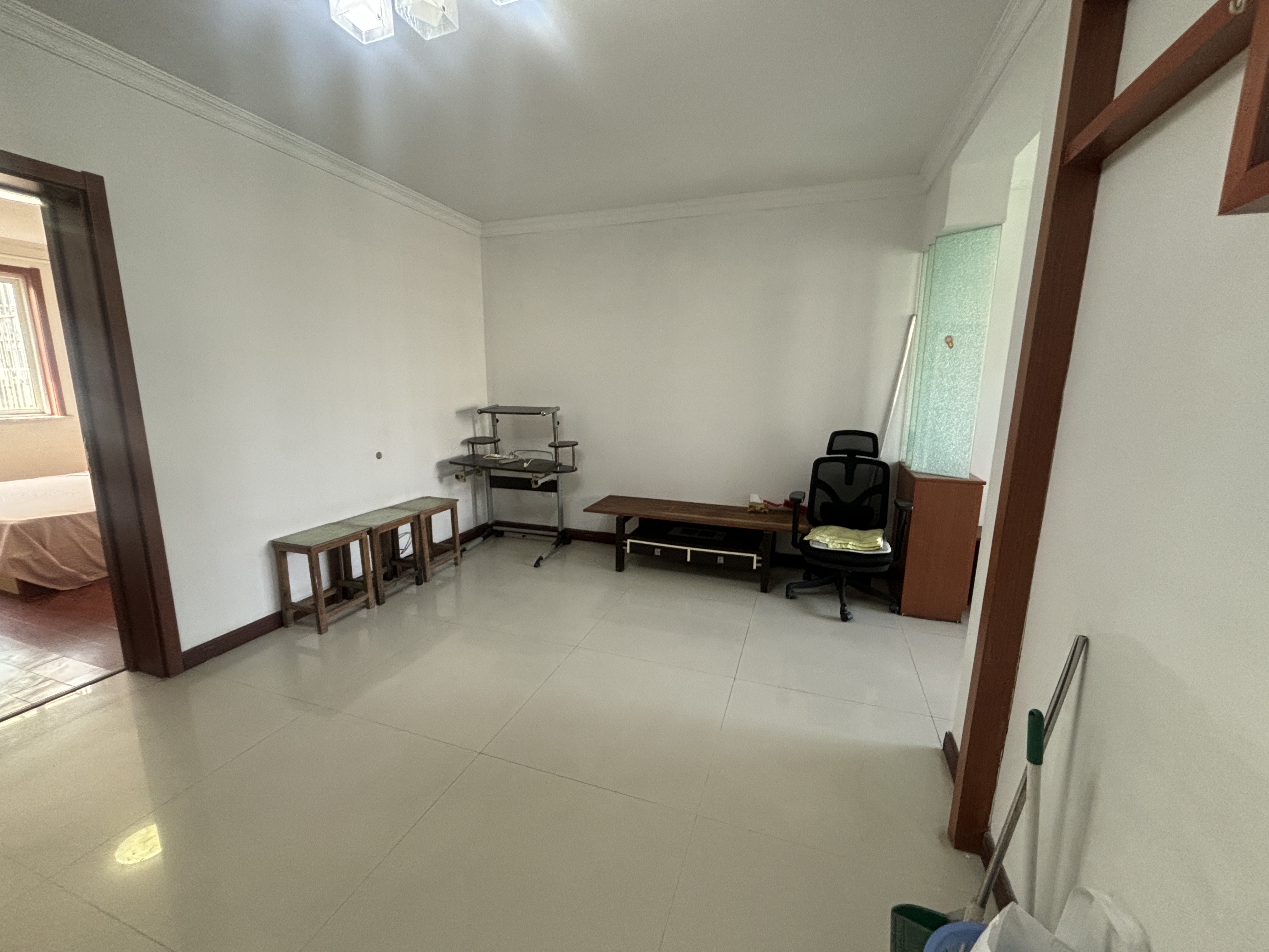 城山家园 2室1厅1卫 87.5m&sup2;