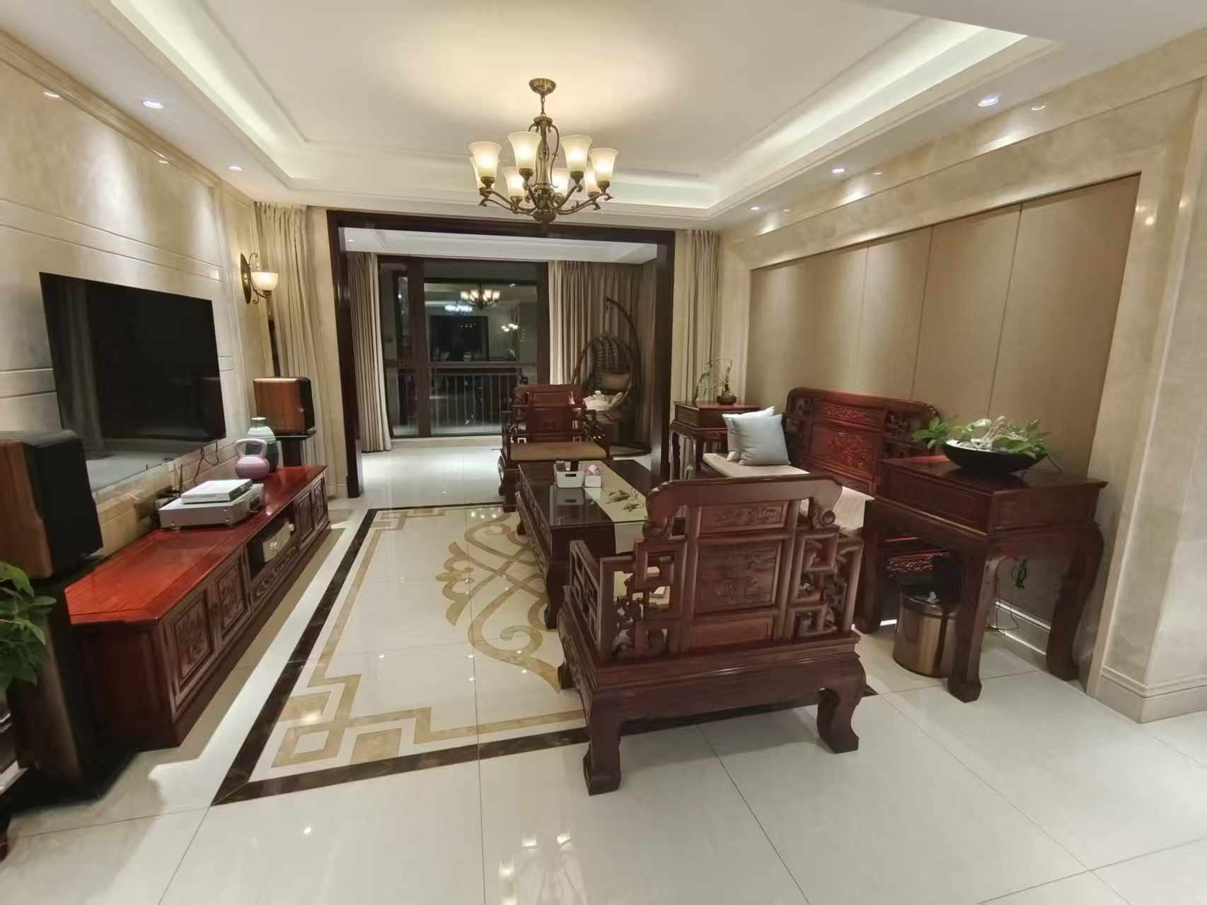 万科濠河传奇 4室2厅2卫 185m&sup2;