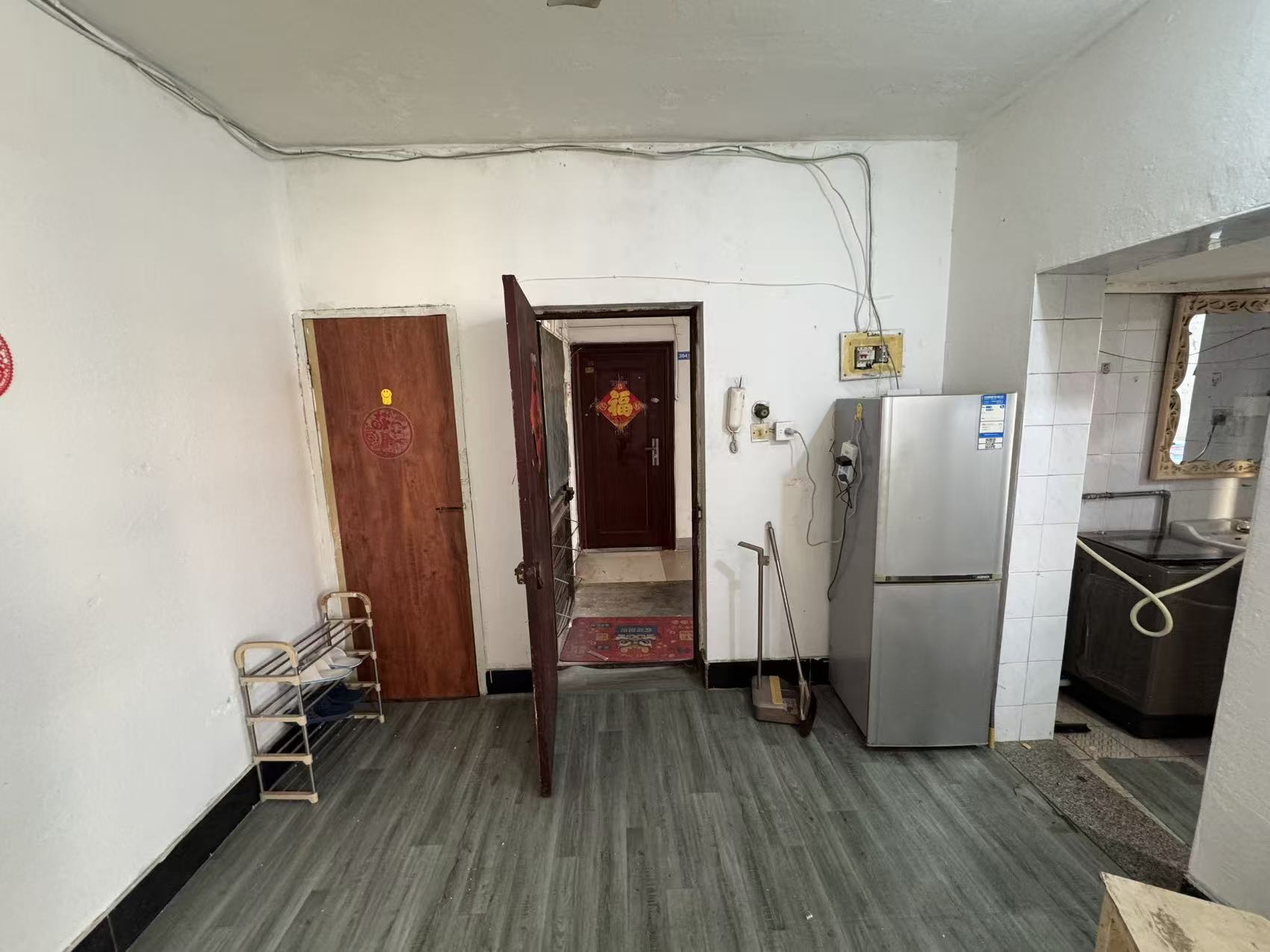 曙光社区 2室1厅1卫 68m&sup2;