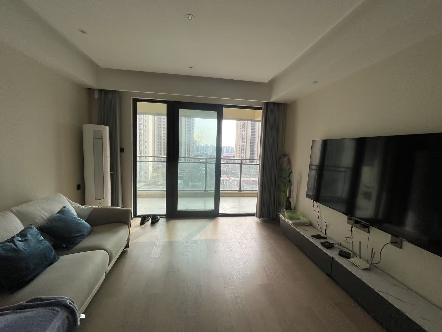 万科翡翠公园 3室2厅2卫 104.84m&sup2;