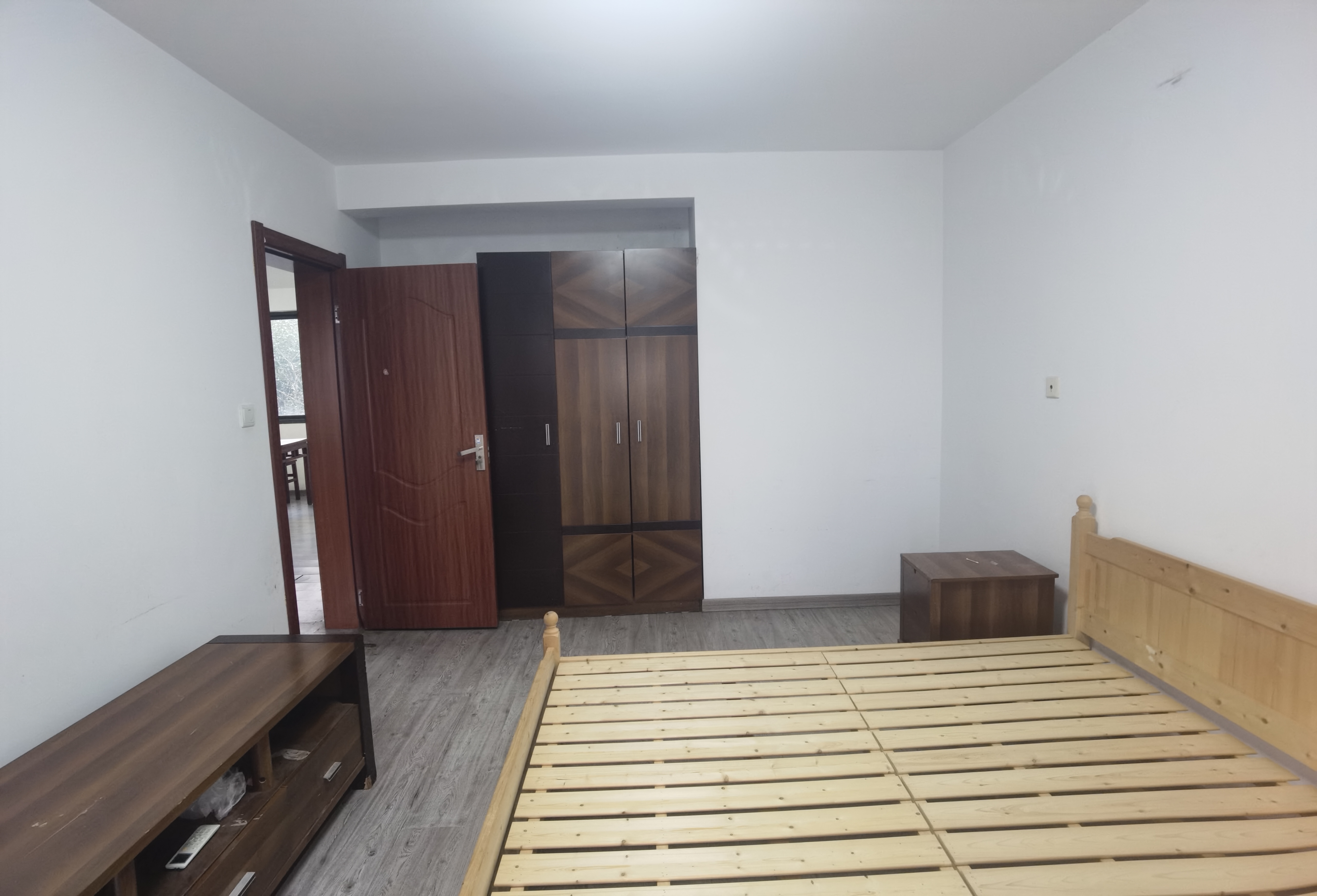 临江家园 2室1厅1卫 95.00m&sup2;