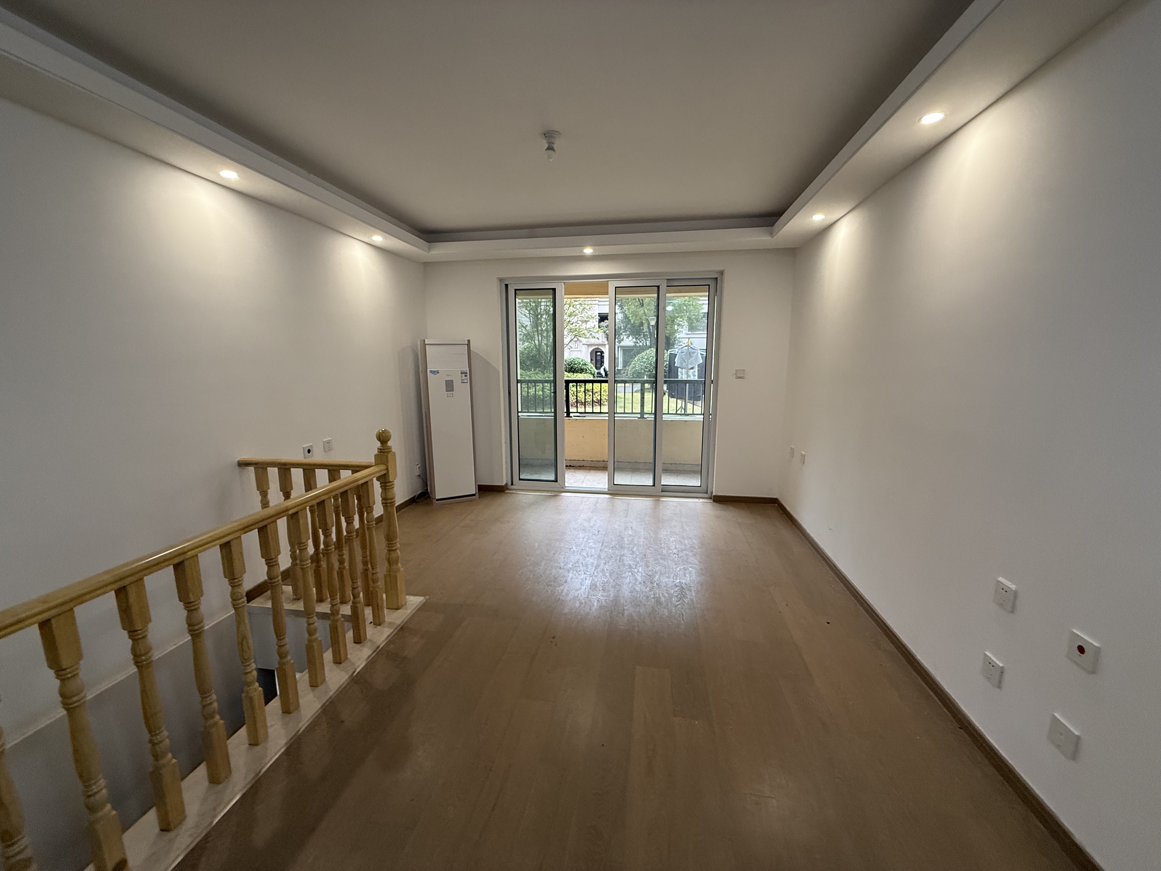 雨润星雨华府南区 3室2厅2卫 230.99m&sup2;