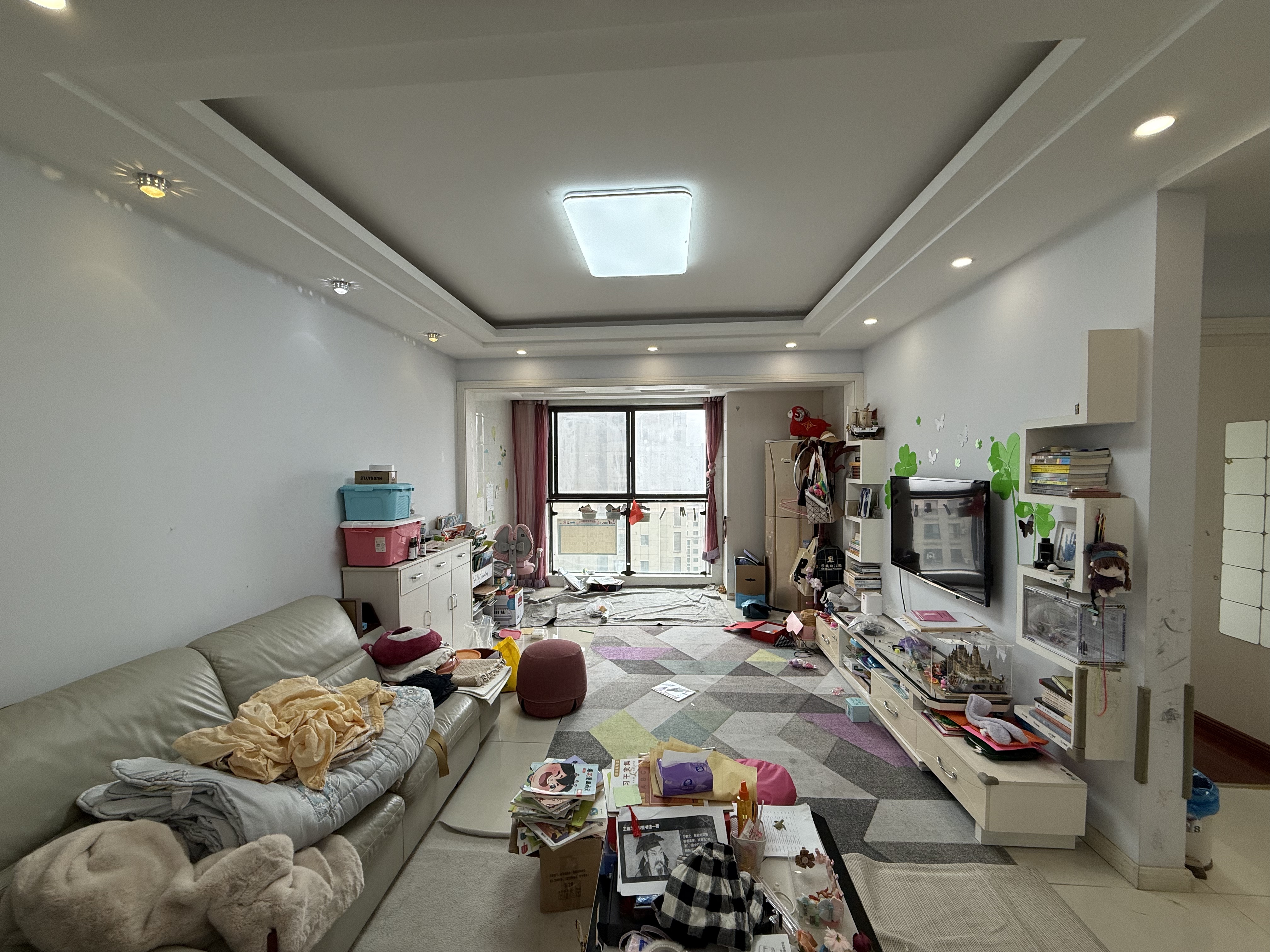 银洲&middot;皇家花园 3室2厅1卫 119.63m&sup2;