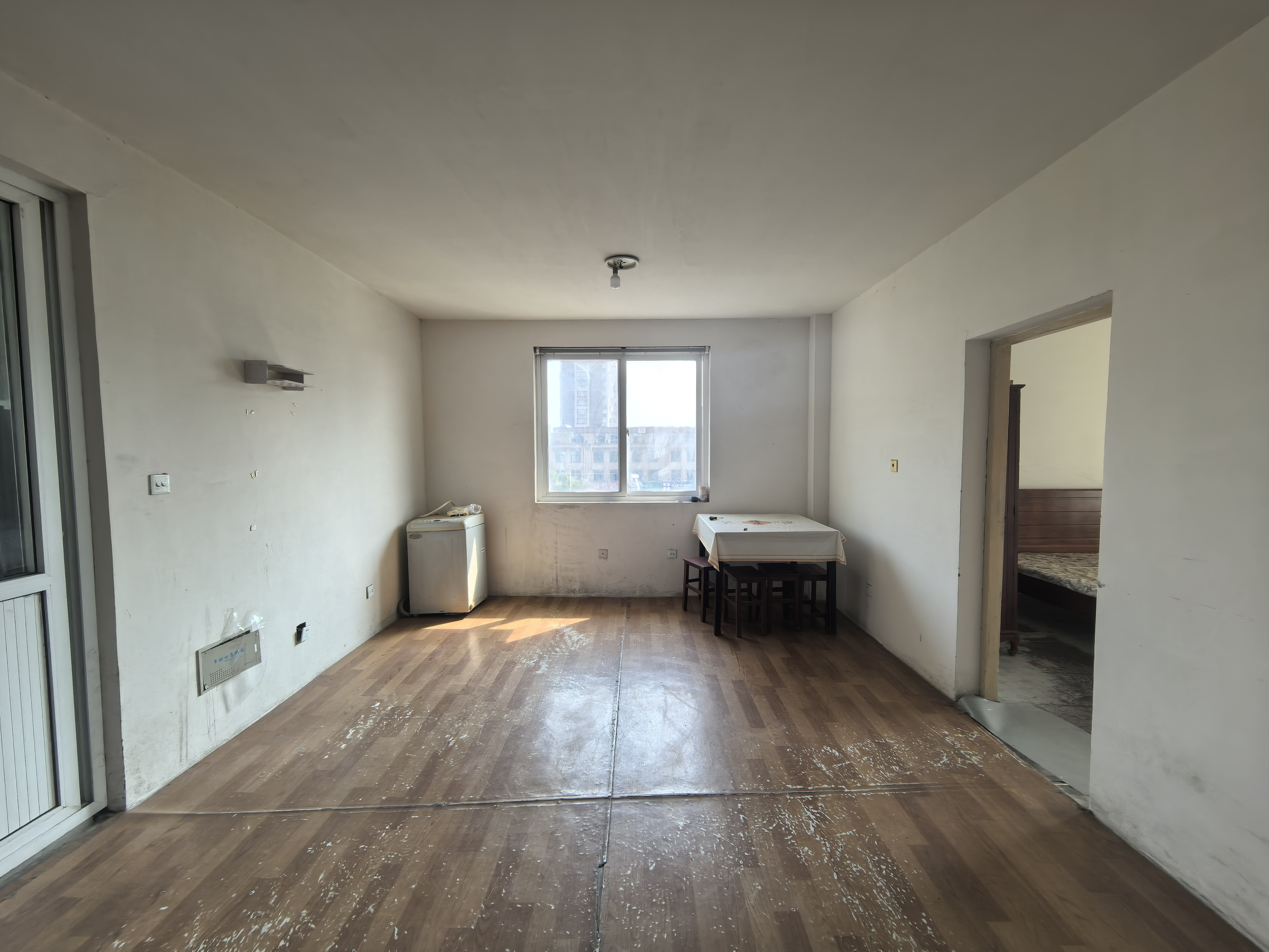 江海佳苑 3室1厅1卫 124.00m&sup2;