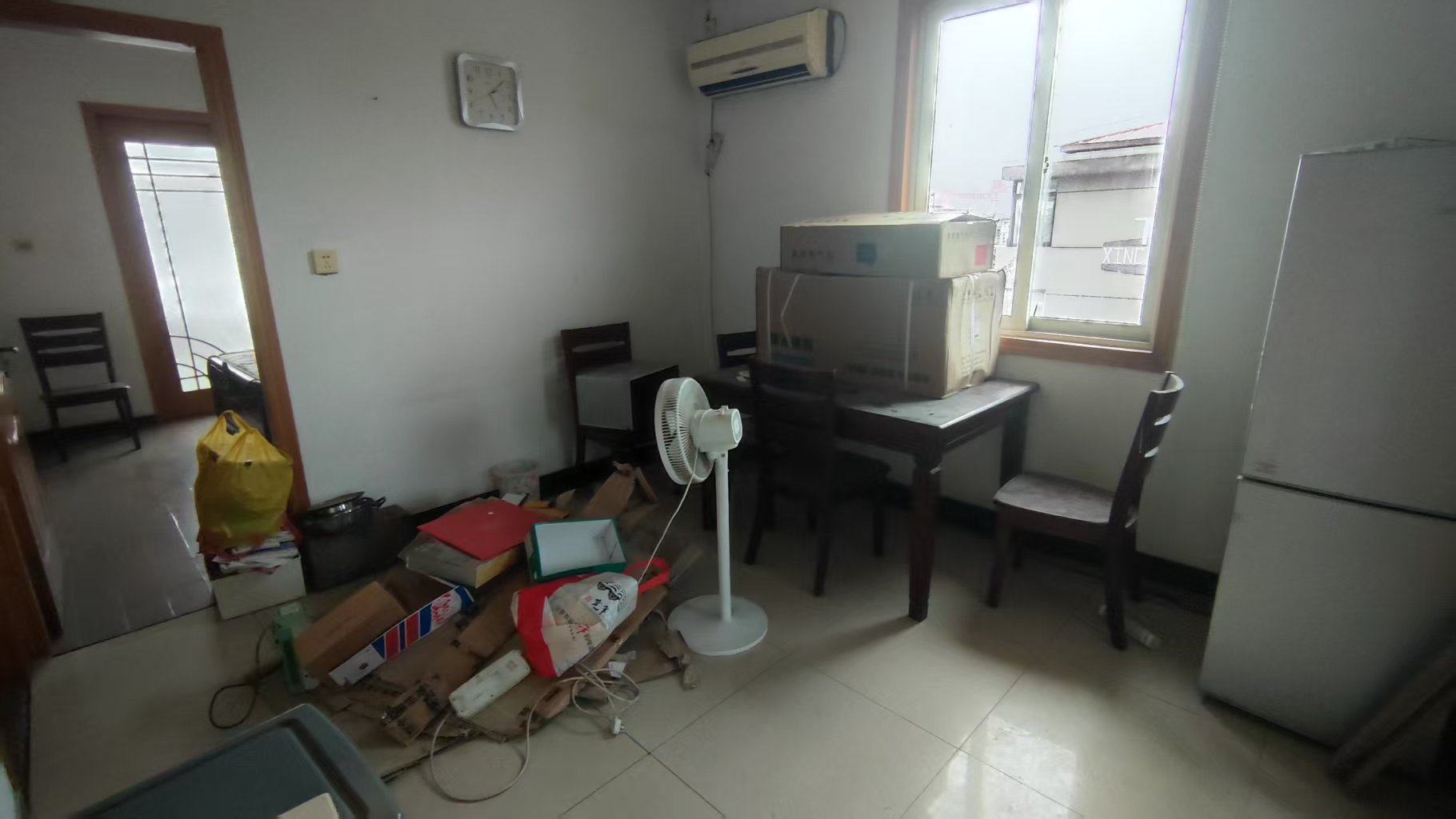 虹桥新村(朝霞路) 2室1厅1卫 61m&sup2;