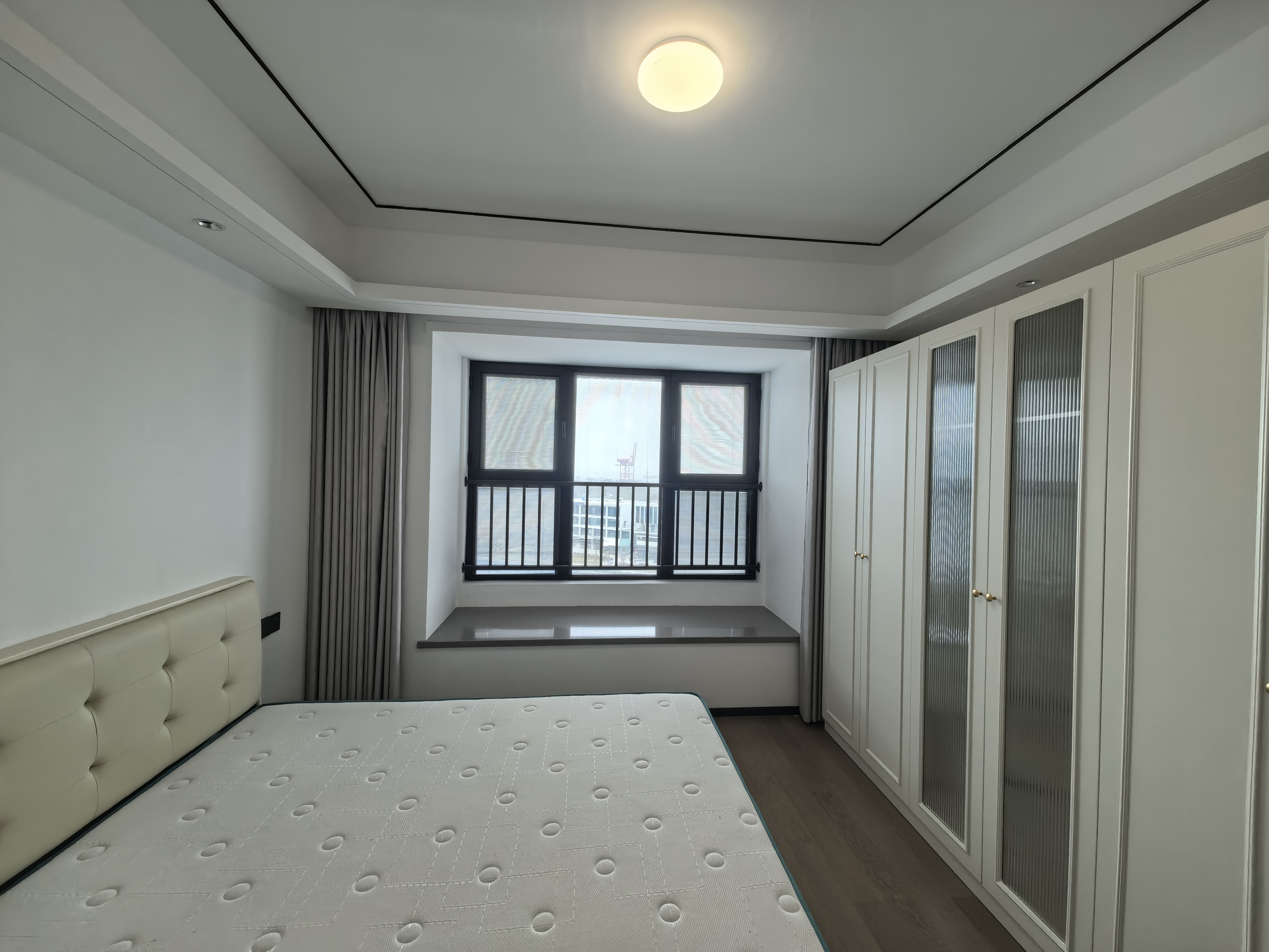 滨江道静园 3室2厅2卫 127m&sup2;