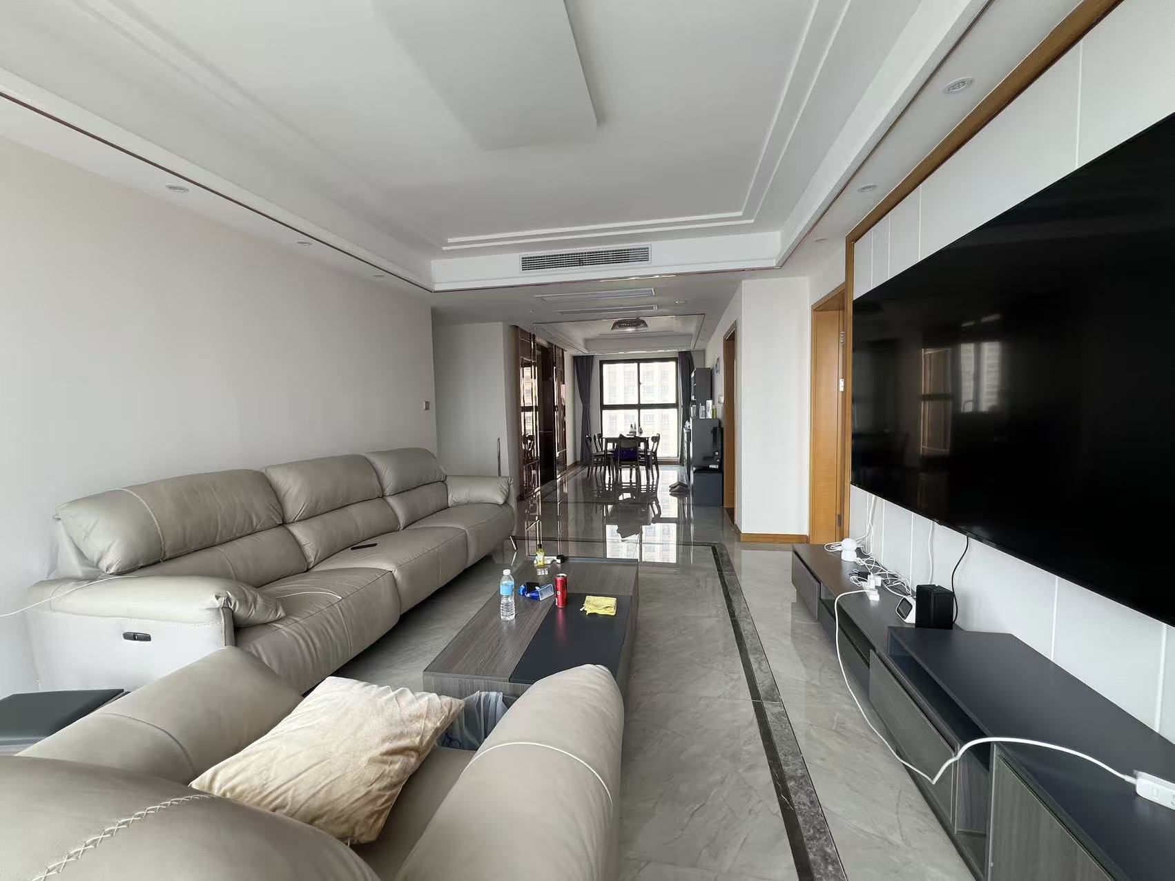 中南世纪花城三期 4室2厅2卫 145.35m&sup2;