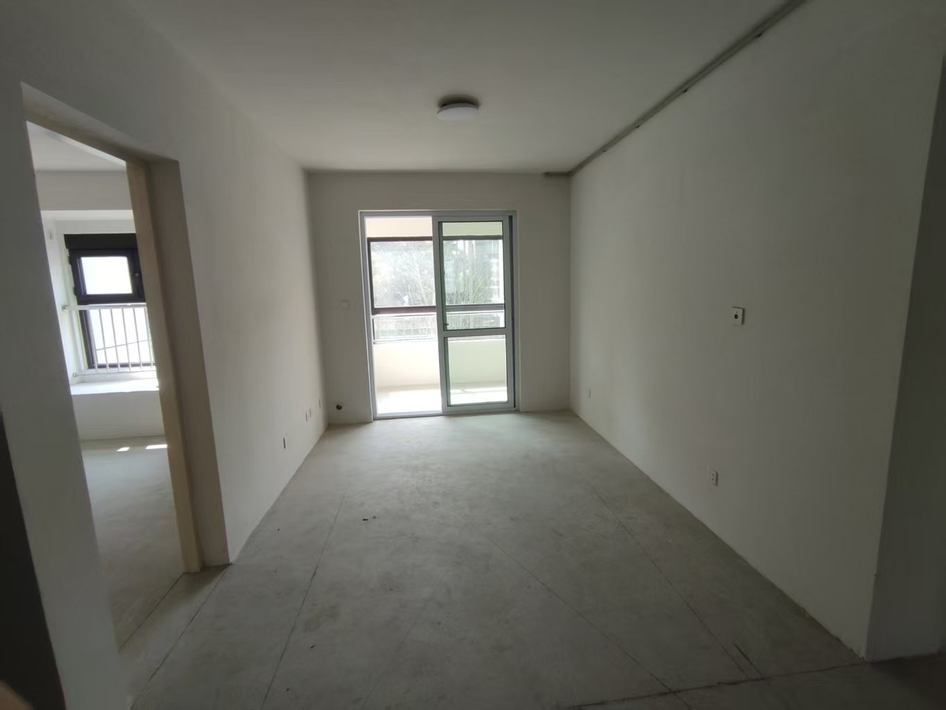外滩雅苑 3室1厅1卫 105m&sup2;