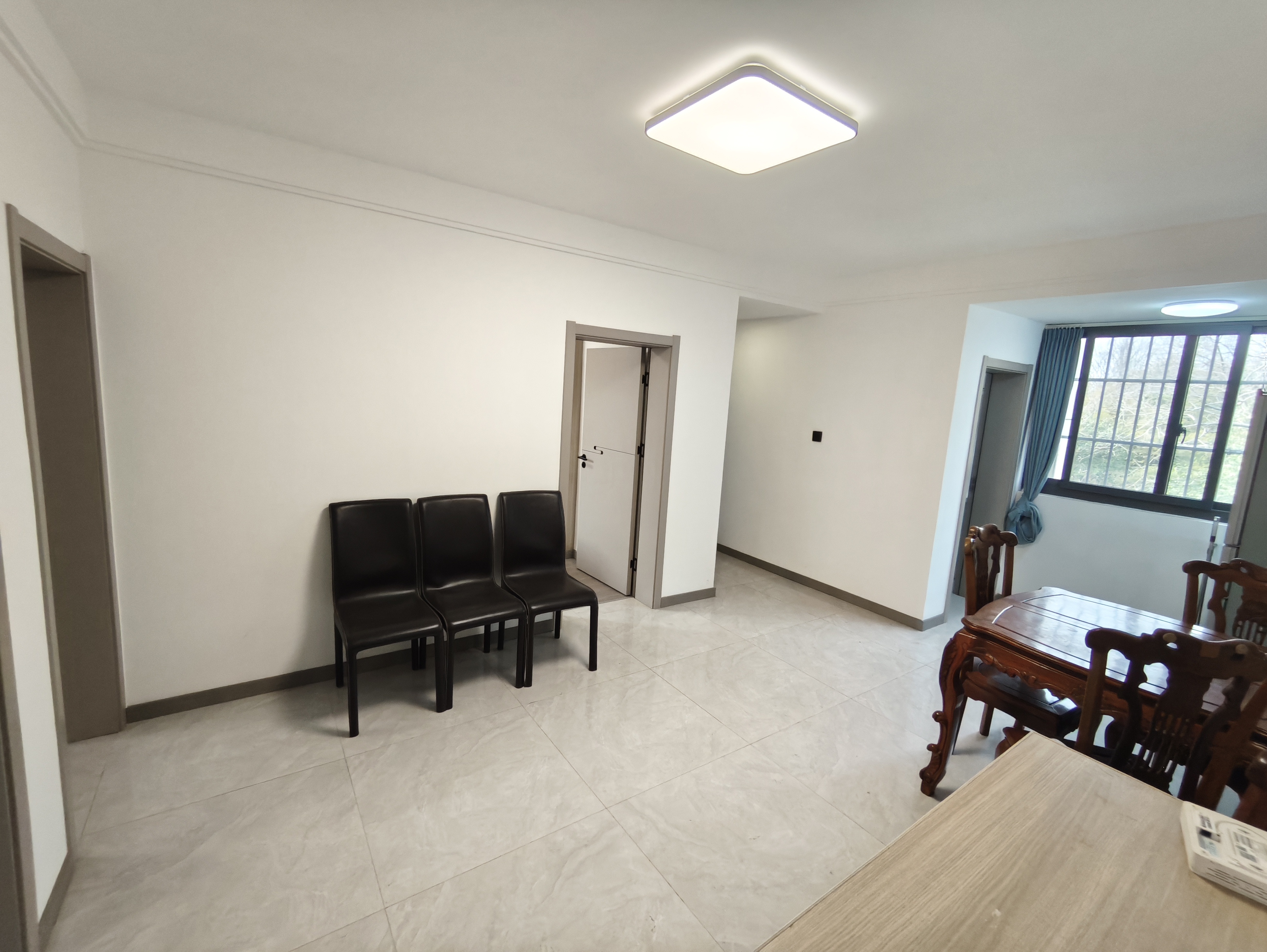 文峰新村 3室1厅1卫 83m&sup2;