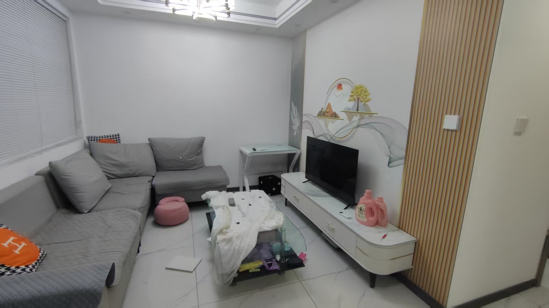 百花馨苑 2室1厅1卫 95m&sup2;