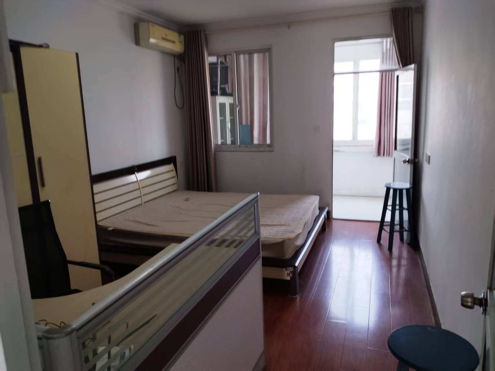 人民中路89号 1室1厅1卫 42m&sup2;