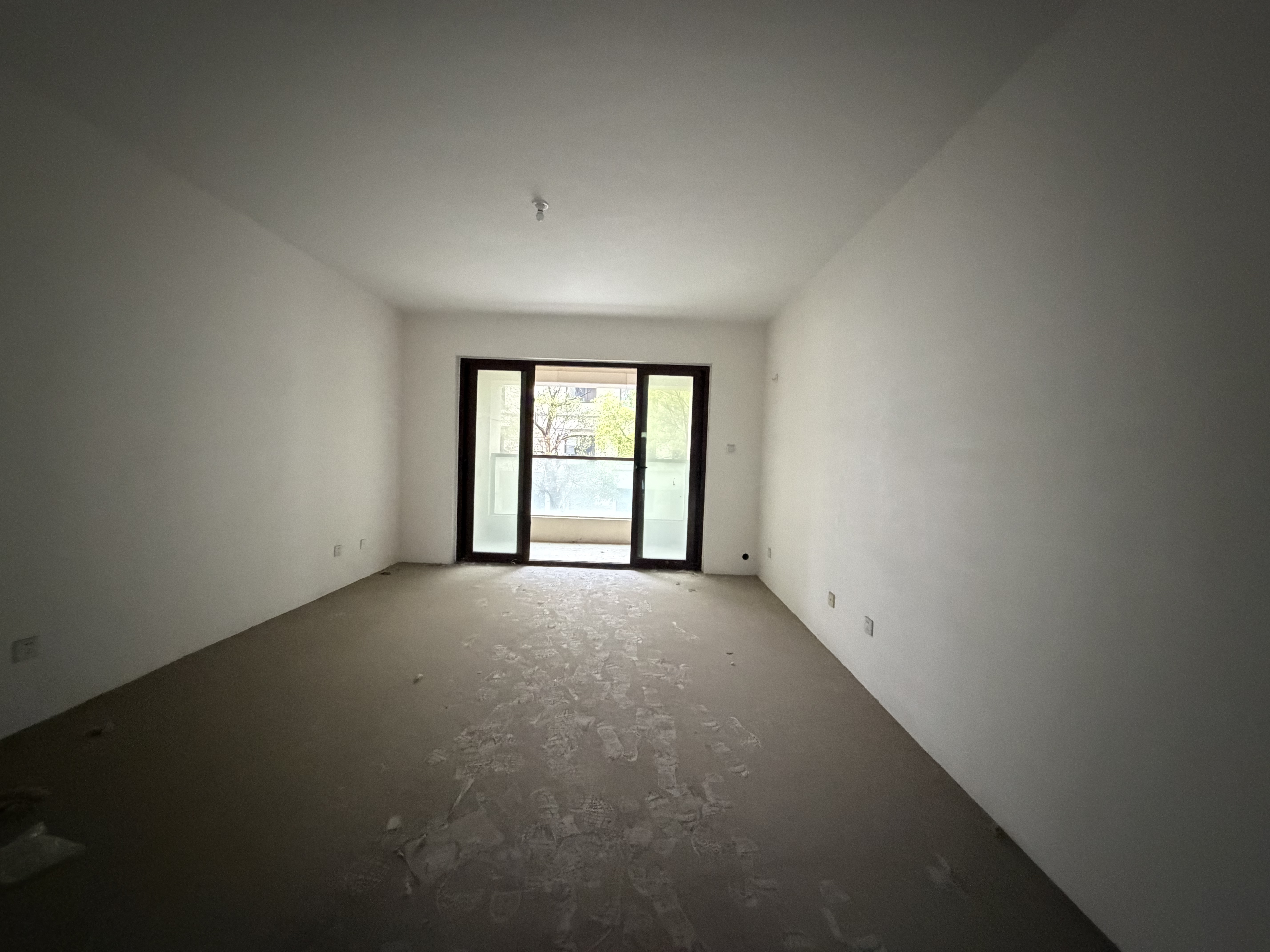 城山隐花苑 2室2厅1卫 99.21m&sup2;
