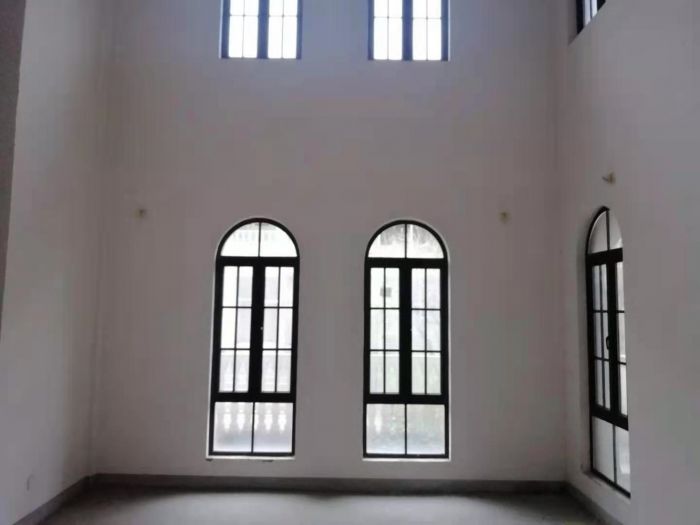 罗福宫 4室2厅2卫 278.00m&sup2;