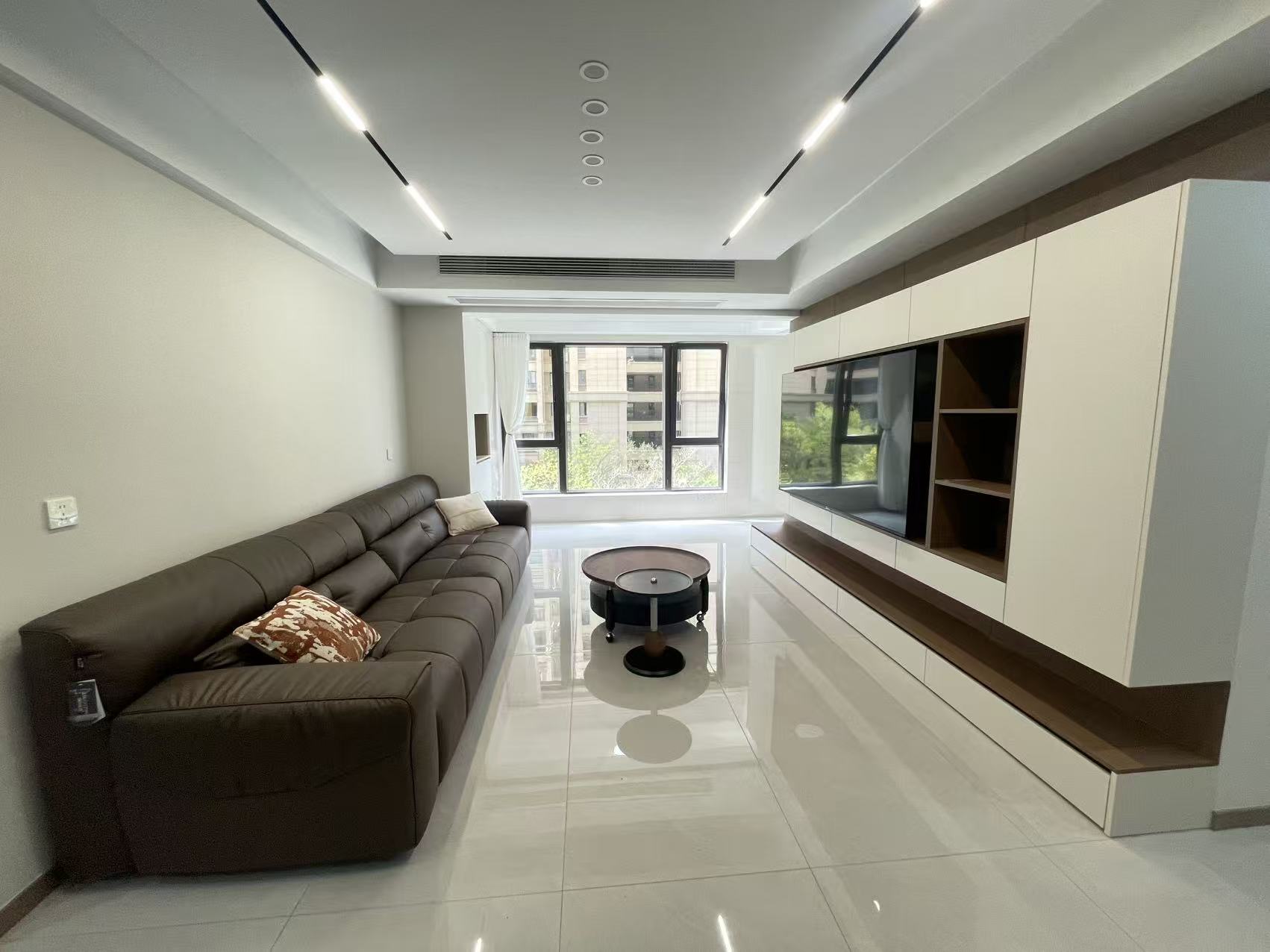 世茂新界 3室2厅2卫 119.86m&sup2;