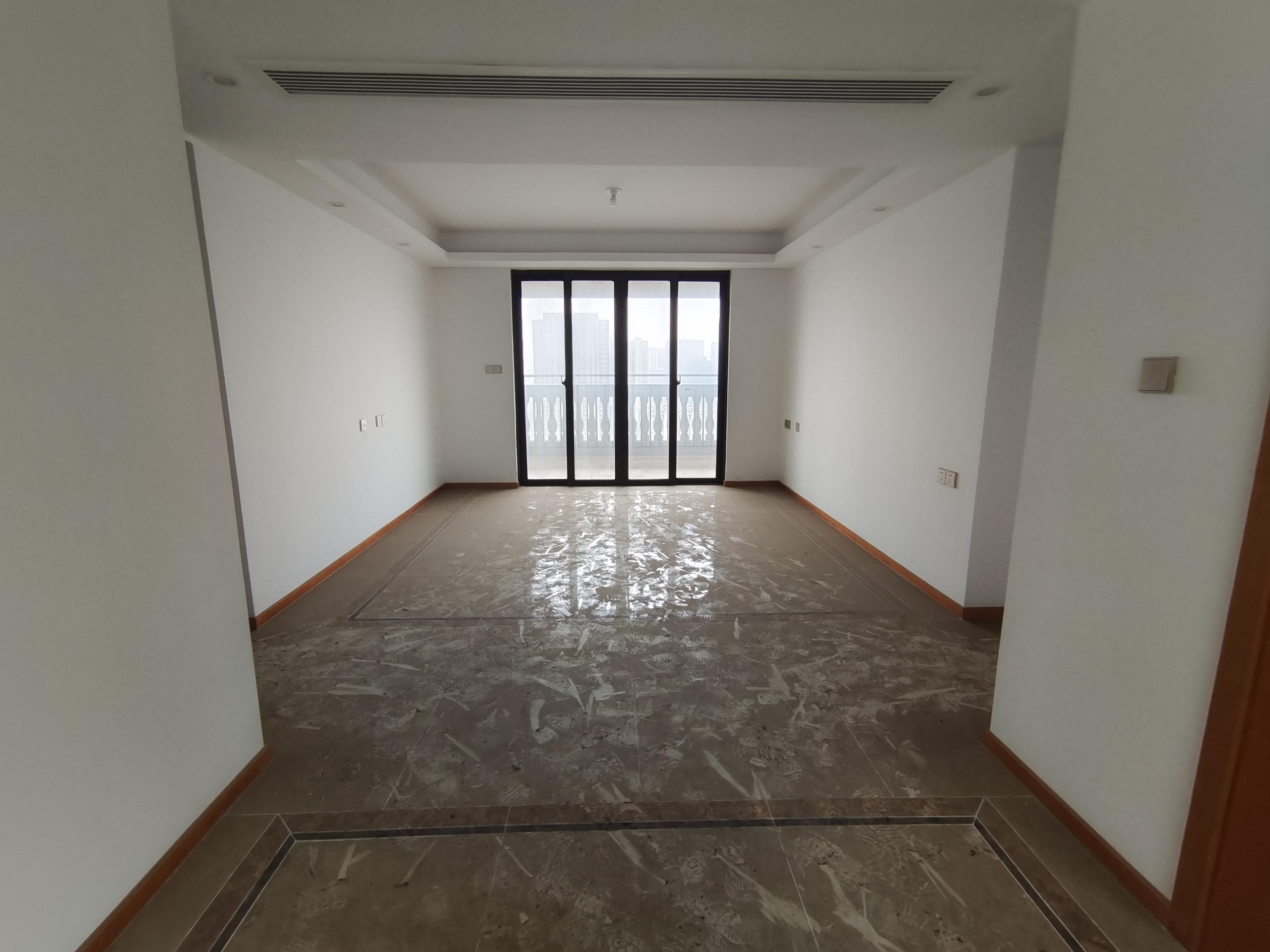 中南熙悦(南通经济技术开发区) 4室2厅2卫 135.6m&sup2;