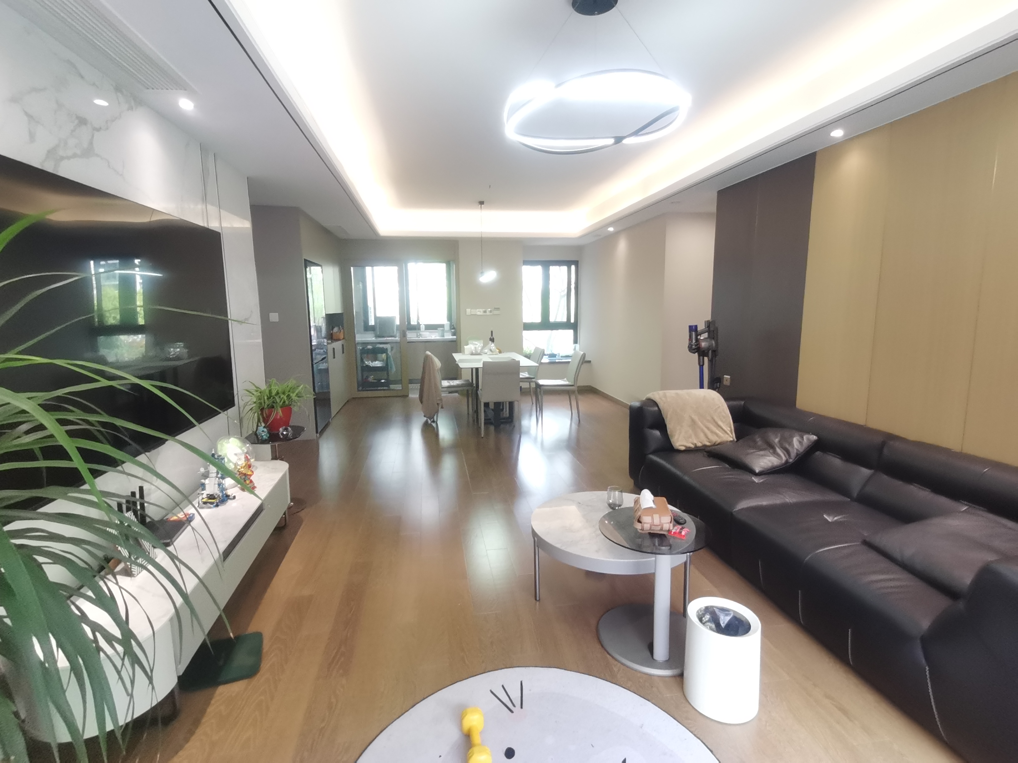 中海翠湖溪岸 4室2厅2卫 142.92m&sup2;