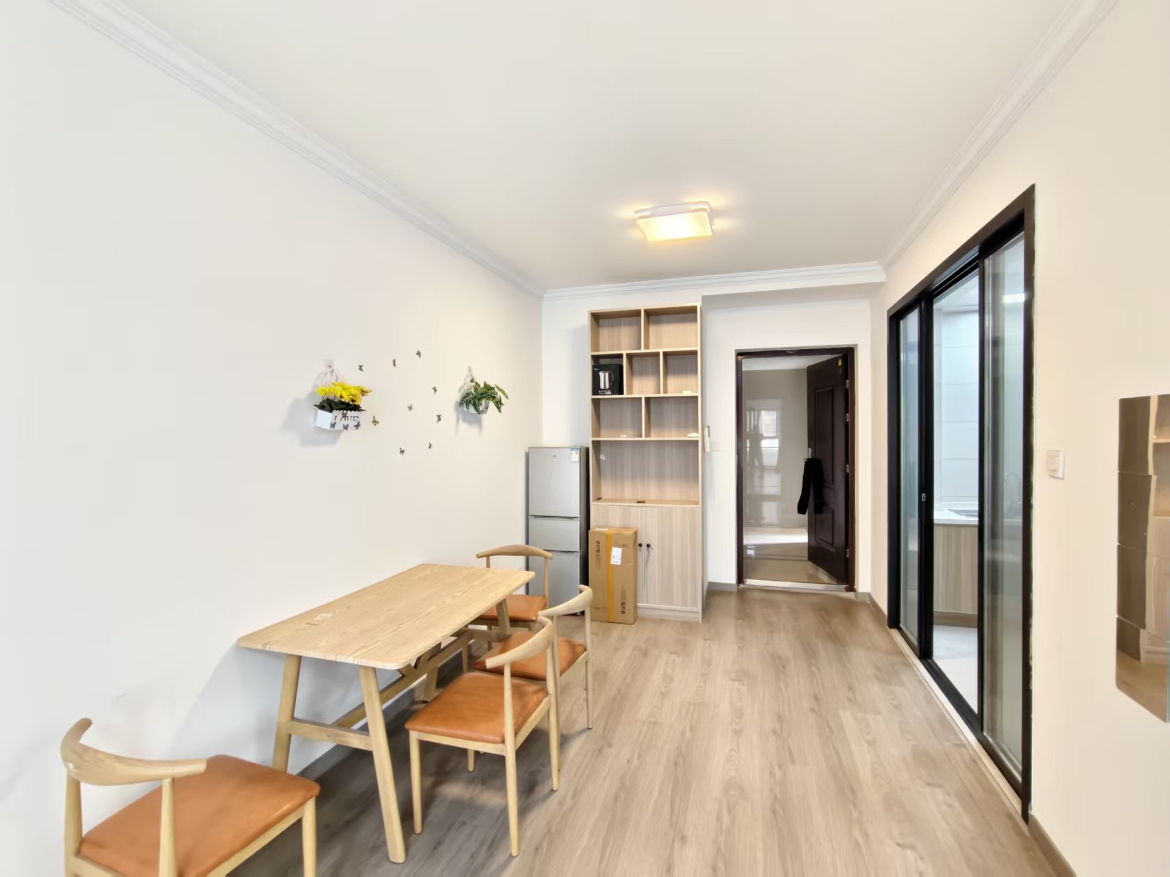 保利香槟国际 3室2厅1卫 101m&sup2;