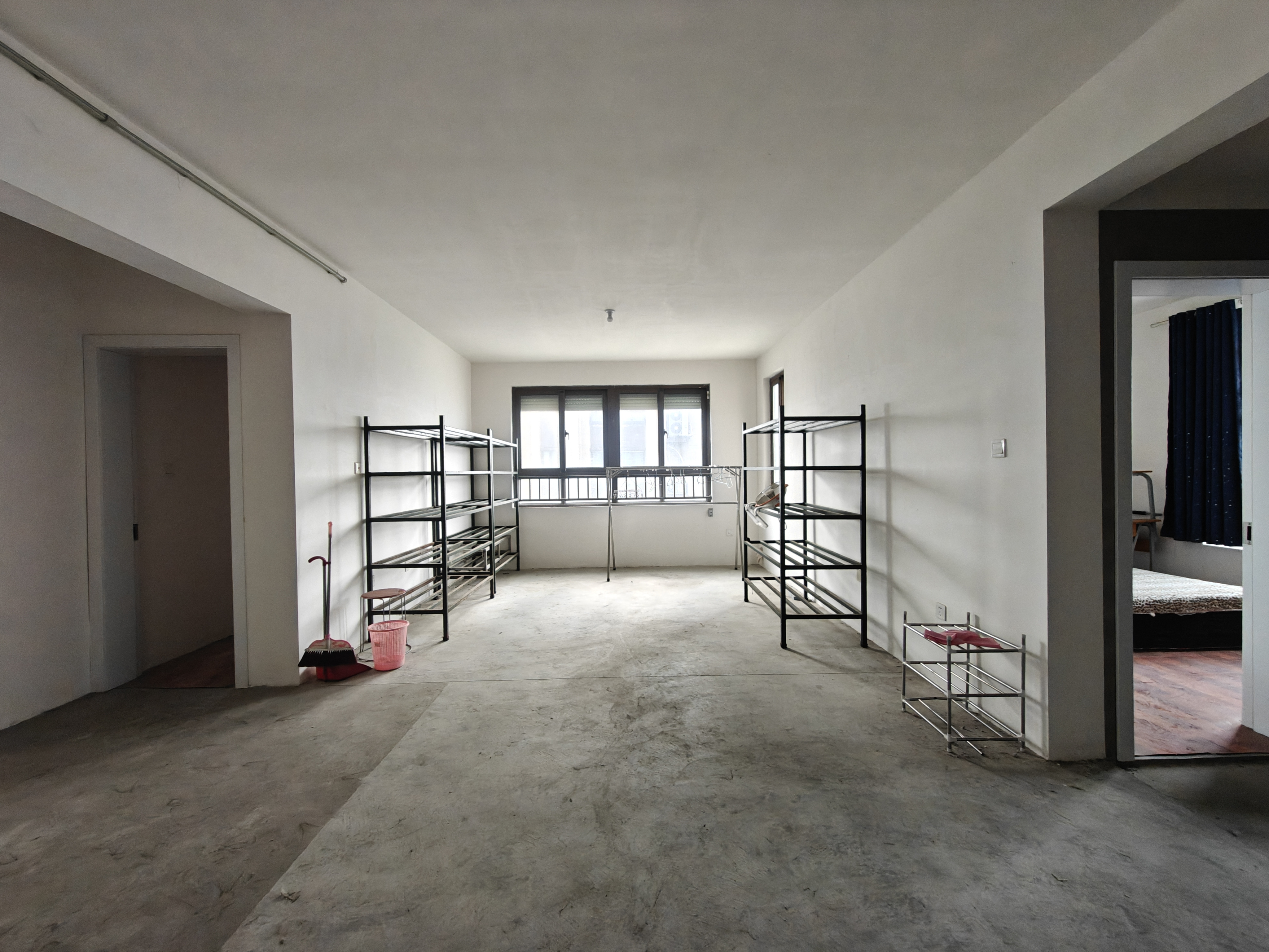 盛和花半里 4室2厅2卫 142m&sup2;