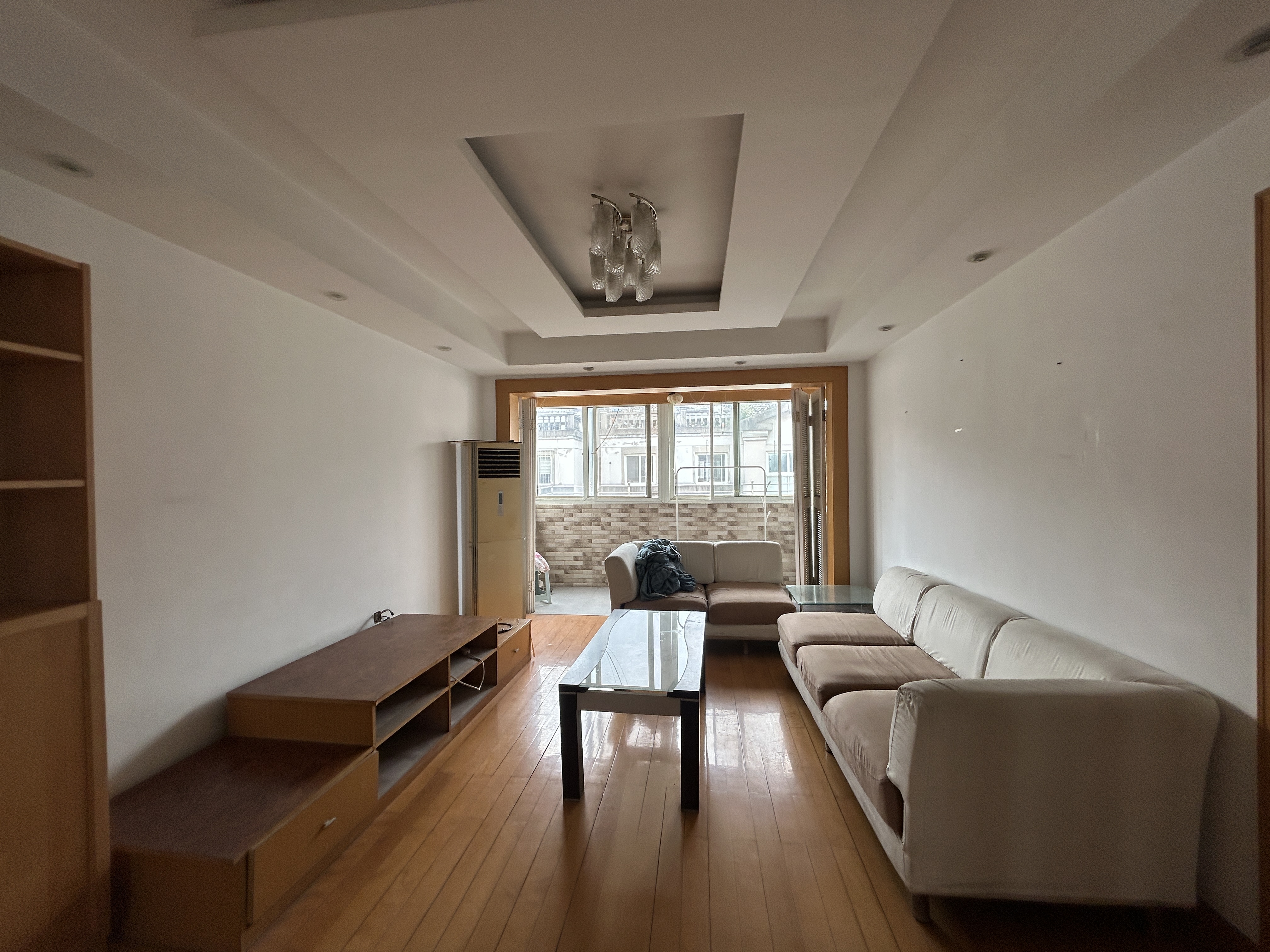 千禧园 3室2厅2卫 128.00m&sup2;