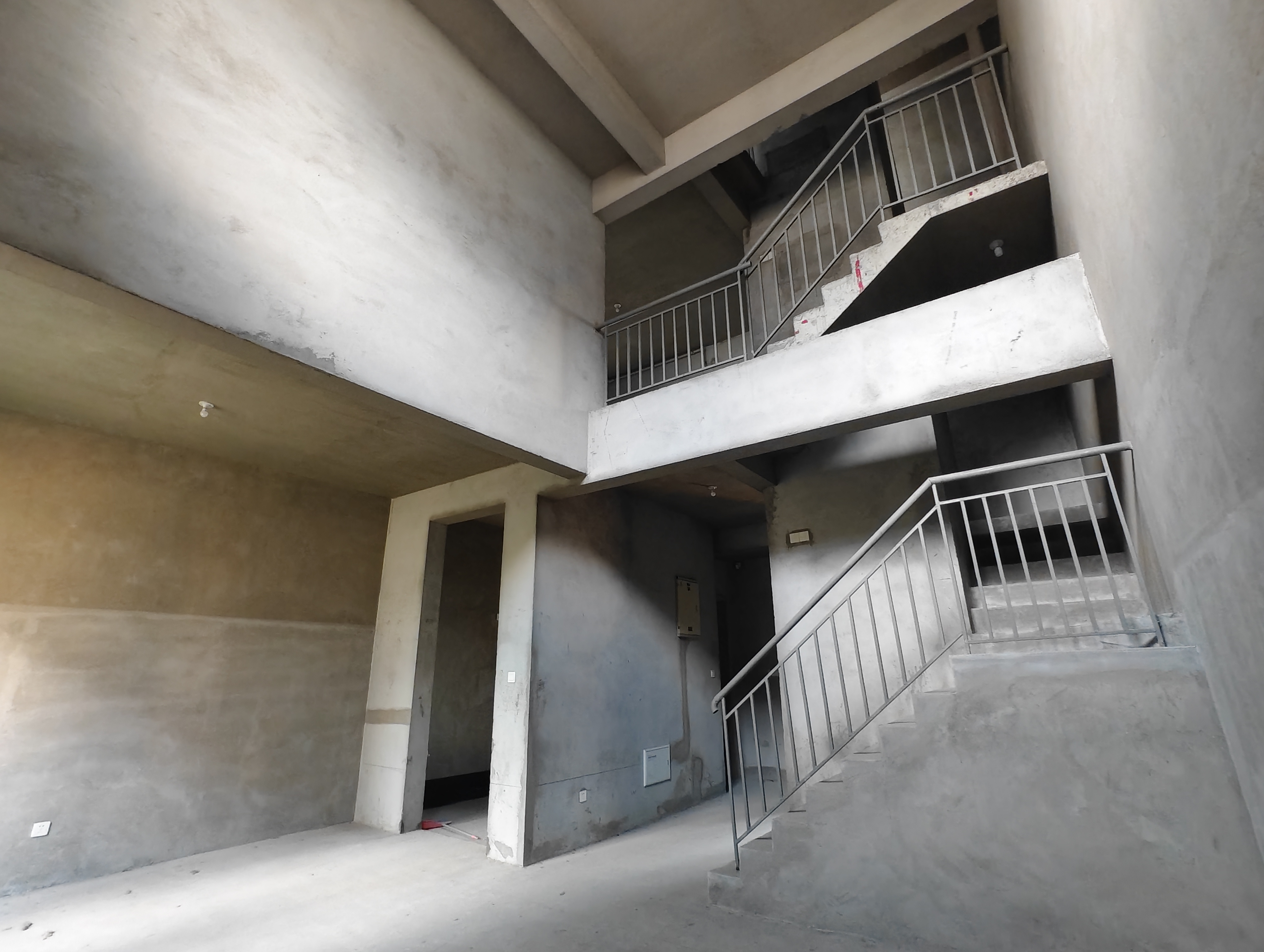 东宝&middot;怡沁园 4室2厅3卫 348m&sup2;