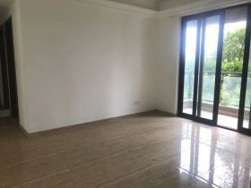 碧桂园时代悦城 3室2厅2卫 169m&sup2;