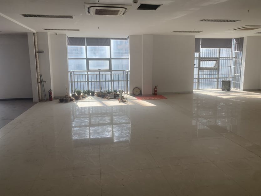 锦峰大厦 6室2厅2卫 350.62m&sup2;