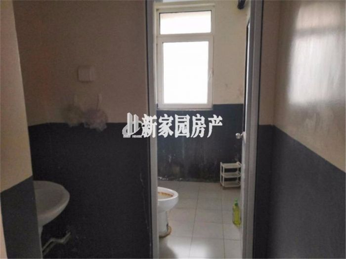 中南世纪花城二期 3室0厅0卫 134.84m&sup2;