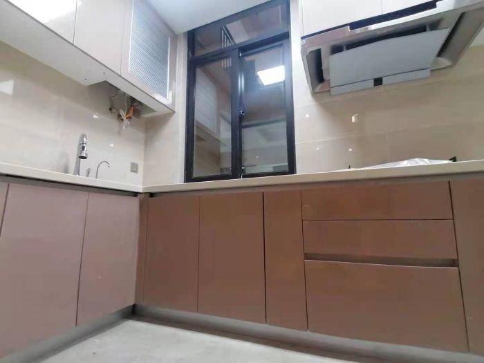 中南世纪花城三期 1室1厅1卫 66.00m&sup2;