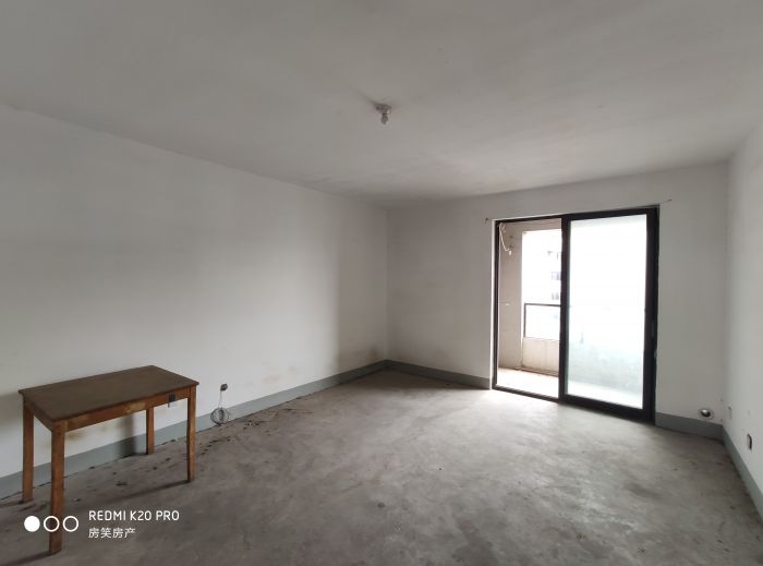 万通城 1室厅卫 98m&sup2;