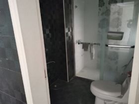 江海名苑南区 3室2厅2卫 154m&sup2;