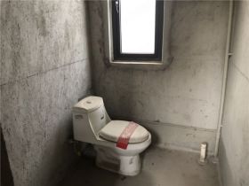 万科白鹭郡 4室2厅2卫 