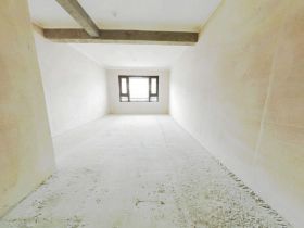 万科有湖（翡翠心湖） 5室2厅2卫 178m&sup2;