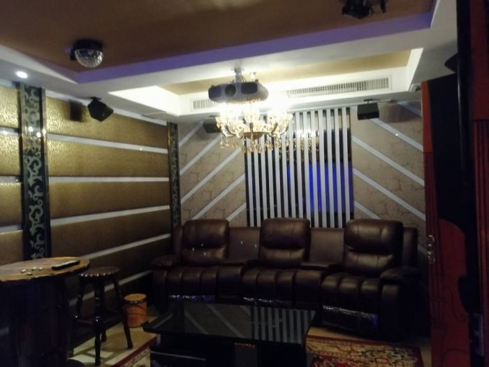高迪晶城 5室3厅4卫 276m&sup2;
