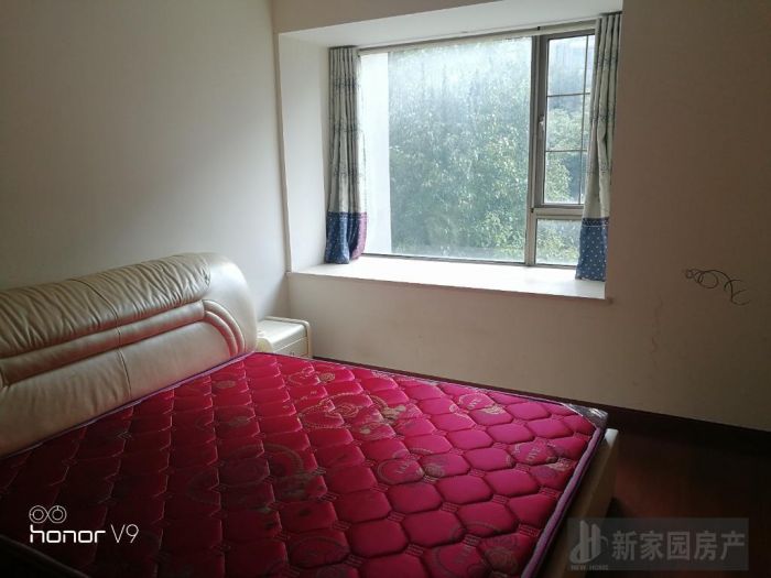 优山美地花园 3室2厅2卫 141m&sup2;
