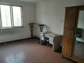 公园三村 3室1厅1卫 96m&sup2;