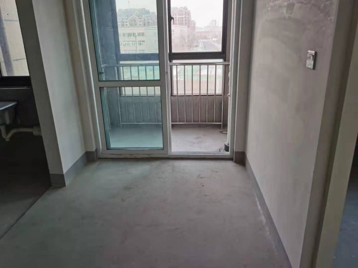 红星嘉苑 3室2厅2卫 131m&sup2;