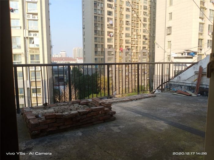锦安花园 6室2厅3卫 120m&sup2;