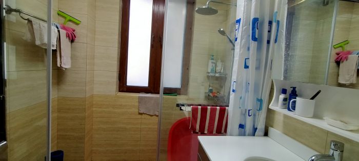 吴中豪景华庭 4室2厅3卫 180.37m&sup2;