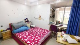 龙潭福里 3室2厅1卫 112m&sup2;