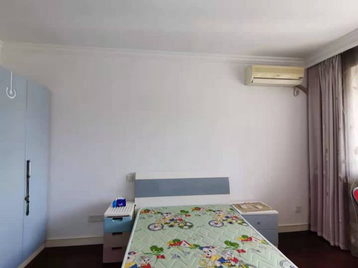 天都花苑 6室3厅3卫 230m&sup2;