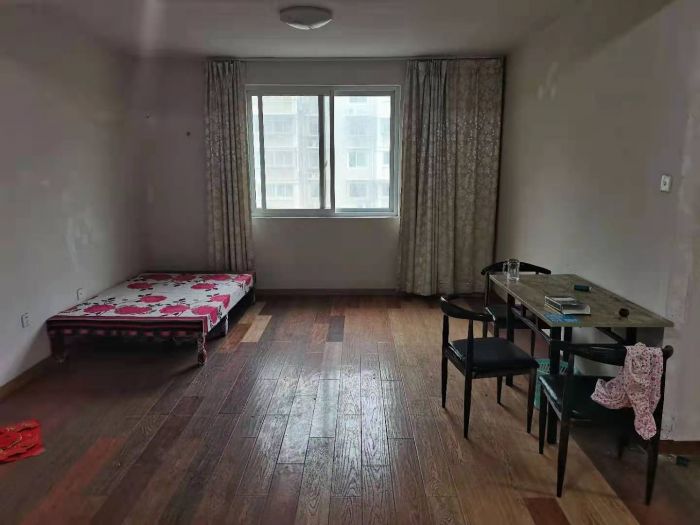 和丰北城锦居 4室1厅1卫 137m&sup2;