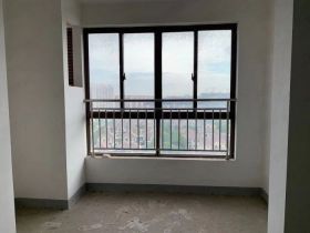 山景水岸 3室2厅1卫 97m&sup2;