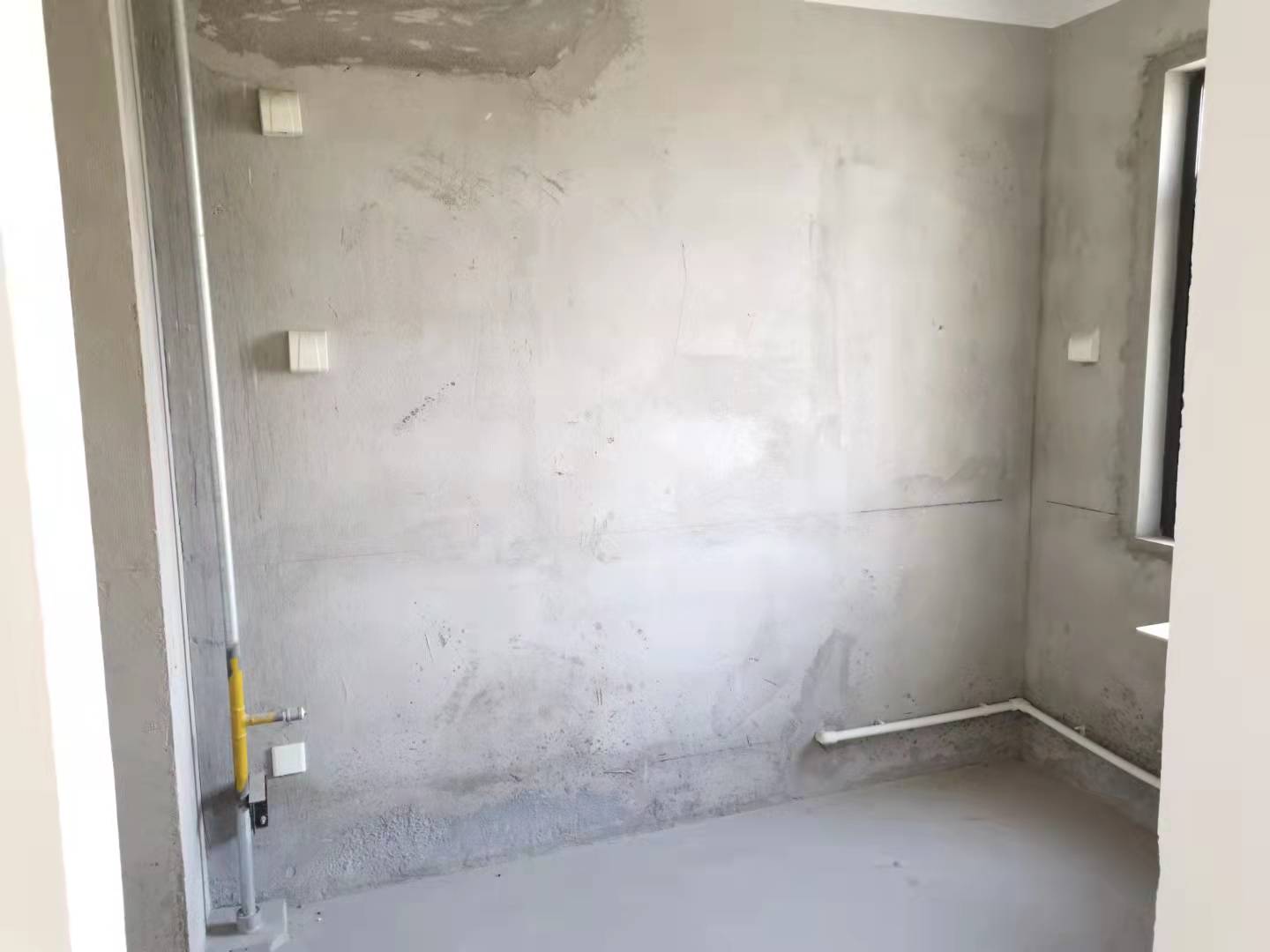 翠园 3室2厅2卫 135.21m&sup2;